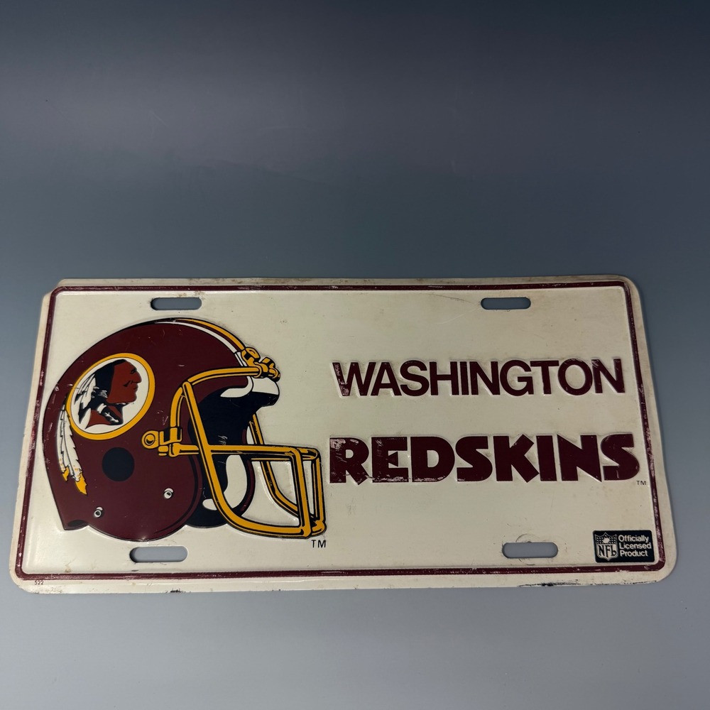 Vtg Washington Redskins NFL Metal License Plate Tag Helmet Logo Burgundy White
